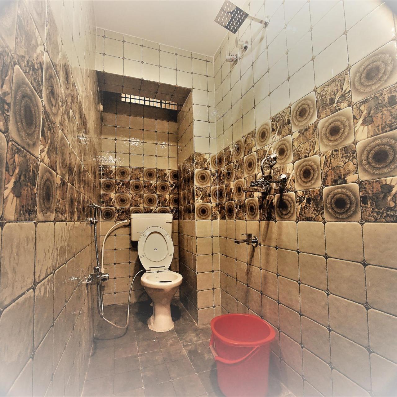 Maa Durga Inn Варанаси Экстерьер фото