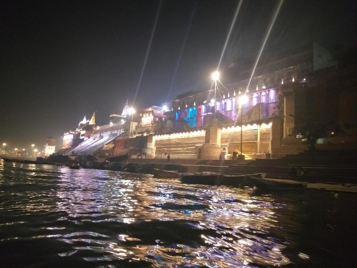 Maa Durga Inn Варанаси Экстерьер фото