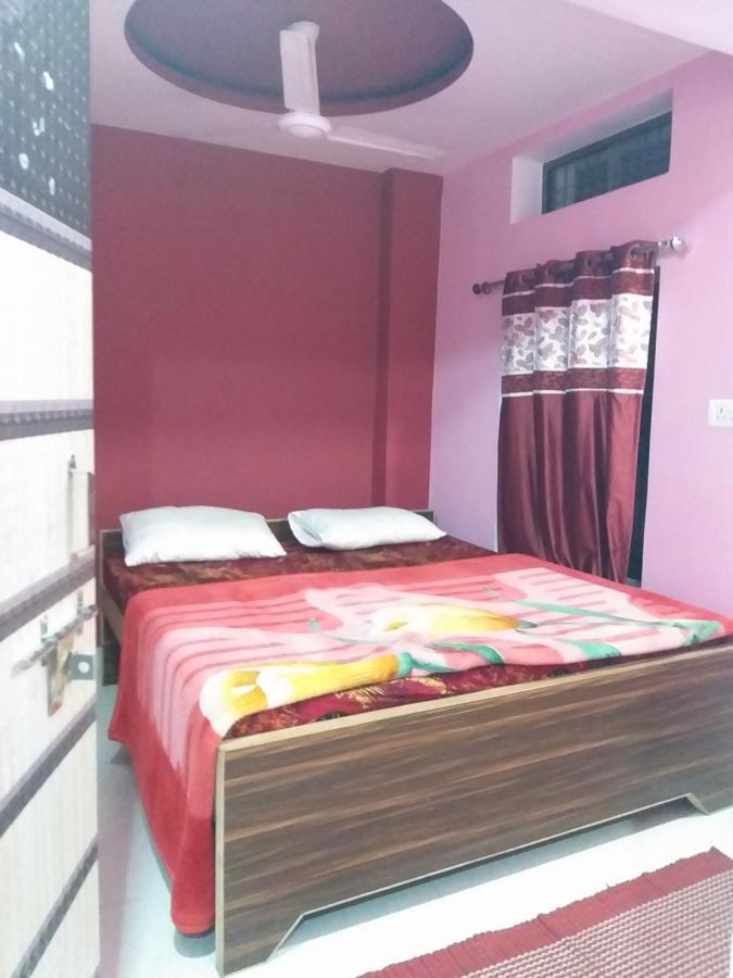 Maa Durga Inn Варанаси Экстерьер фото